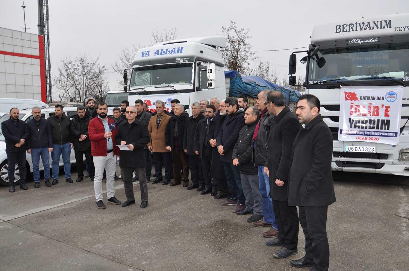 İdlib'e 2 yardım TIR'ı gönderildi
